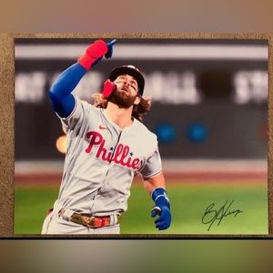 Bryce Harper Autographed Photo Philadelphia Phillies 8.5x11